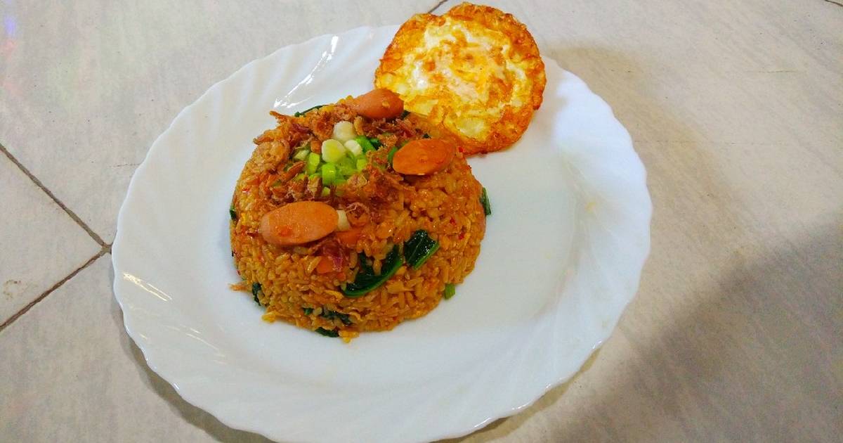 Detail Gambar Nasi Goreng Sosis Nomer 27