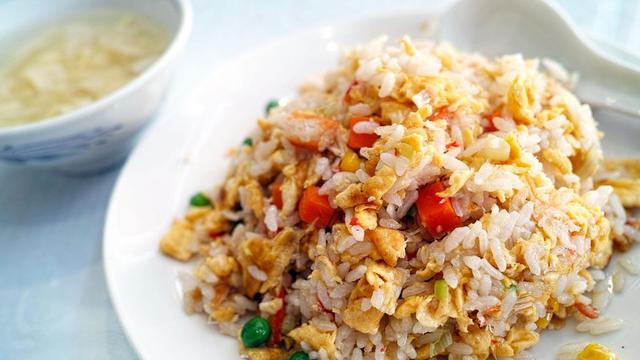 Detail Gambar Nasi Goreng Telur Nomer 2