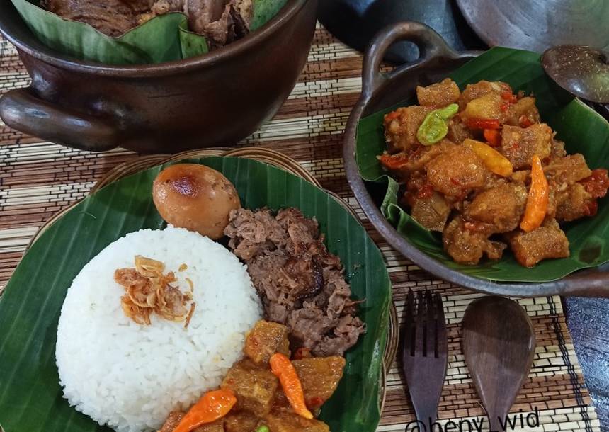 Detail Gambar Nasi Gudeg Jogja Nomer 10