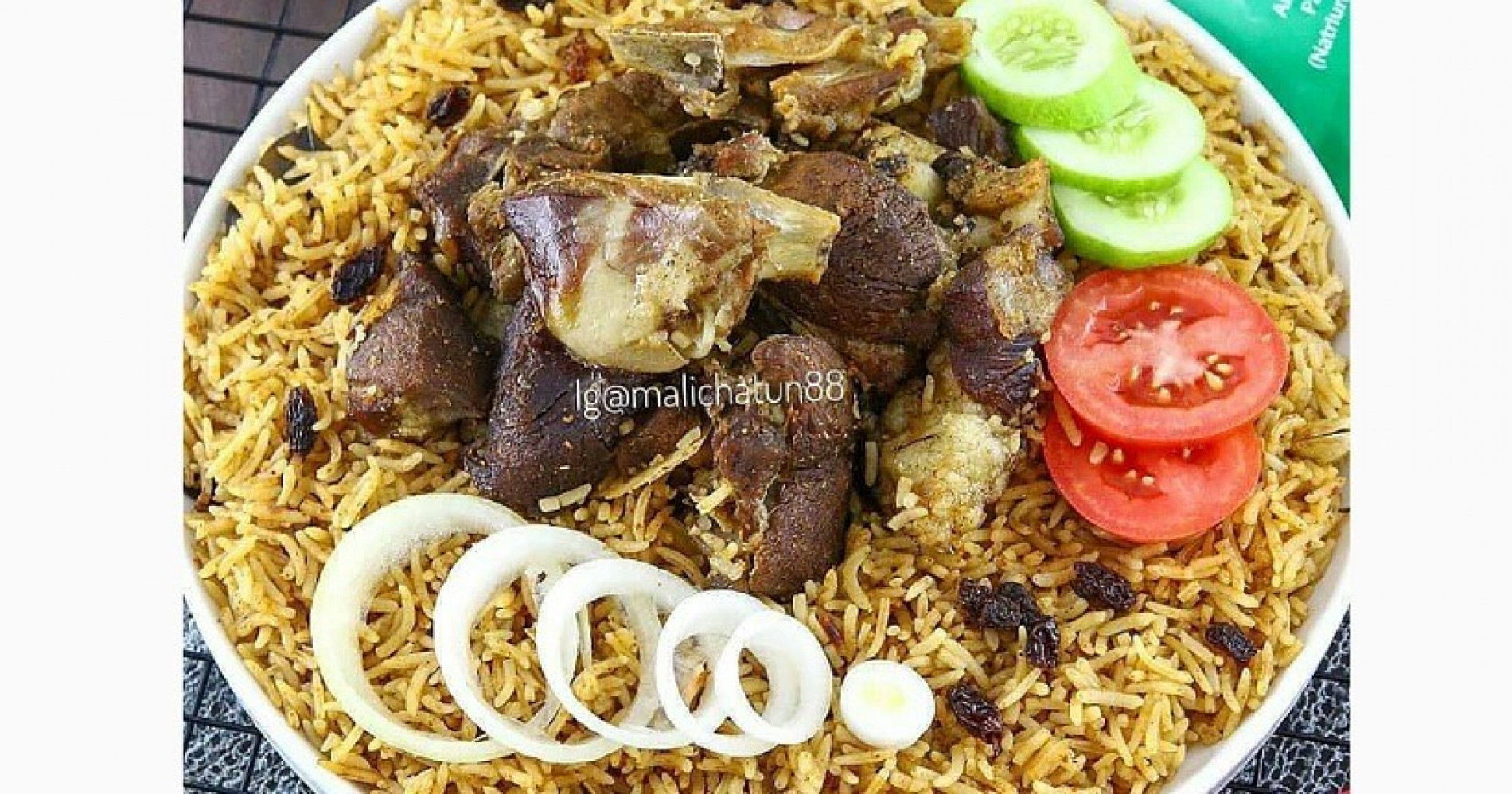 Detail Gambar Nasi Kebuli Kambing Nomer 21