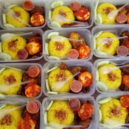 Detail Gambar Nasi Kotak Kuning Nomer 44