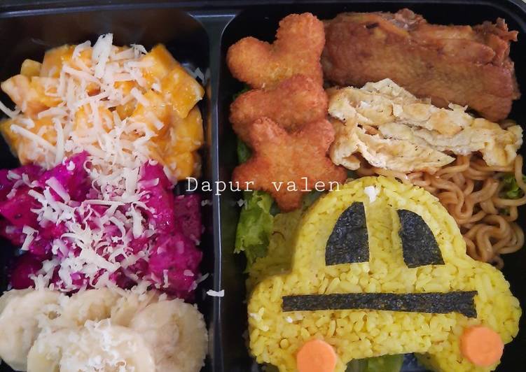 Detail Gambar Nasi Kuning Bento Nomer 29