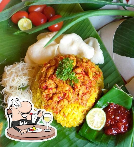 Detail Gambar Nasi Kuning Bungkus Nomer 14