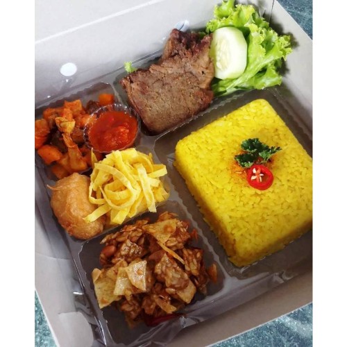 Detail Gambar Nasi Kuning Kotak Nomer 9