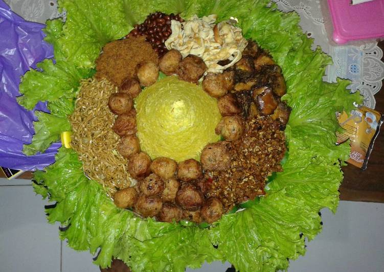 Detail Gambar Nasi Kuning Ulang Tahun Nomer 33