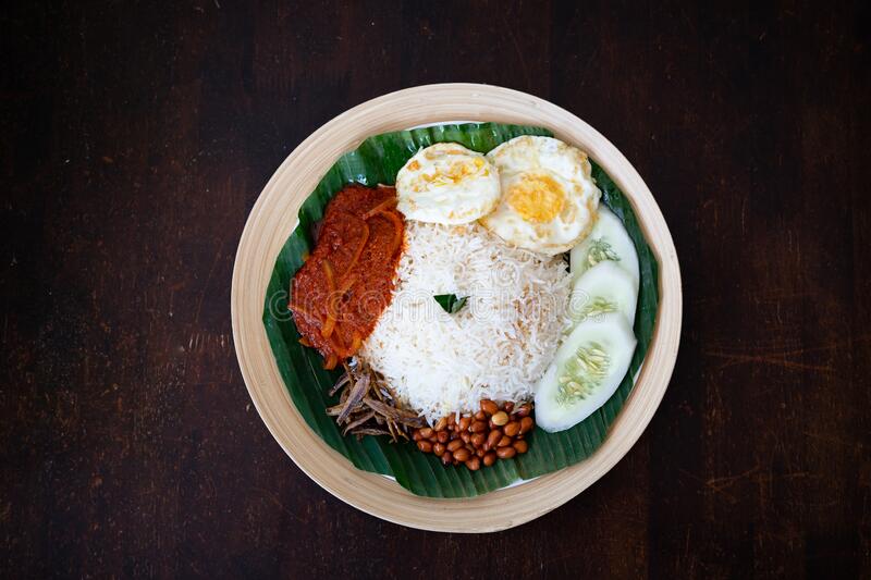 Detail Gambar Nasi Lemak Malaysia Nomer 50