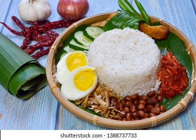 Detail Gambar Nasi Lemak Telur Nomer 36