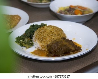 Detail Gambar Nasi Padang Rendang Nomer 45