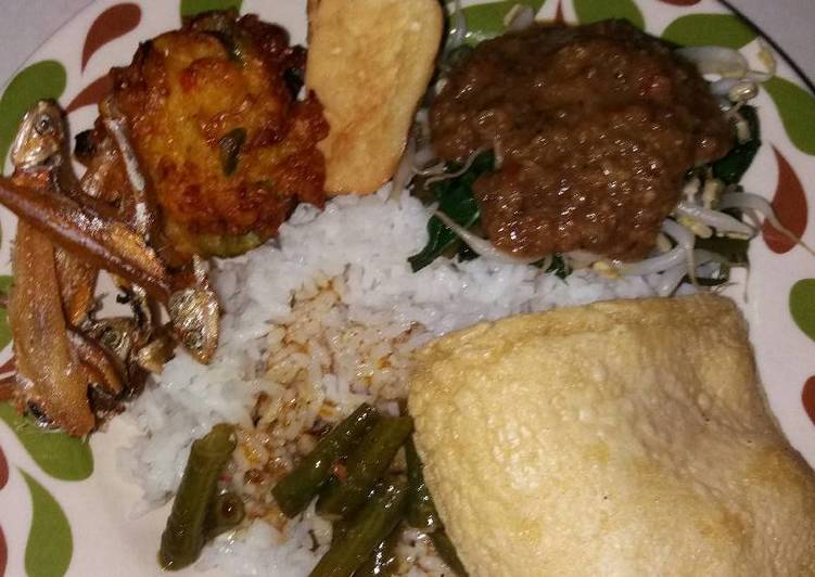 Detail Gambar Nasi Sayur Lodeh Nomer 27