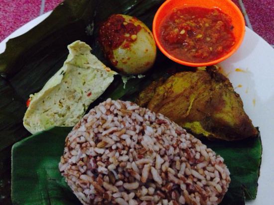 Detail Gambar Nasi Timbel Nomer 49