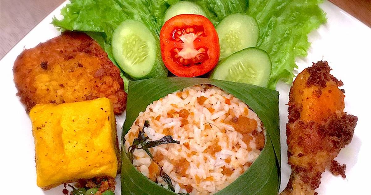 Gambar Nasi Tutug Oncom Komplit - KibrisPDR