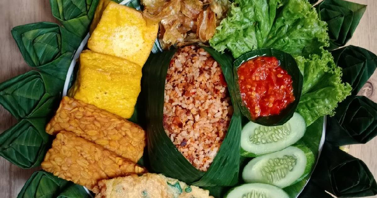 Detail Gambar Nasi Tutug Oncom Komplit Nomer 3