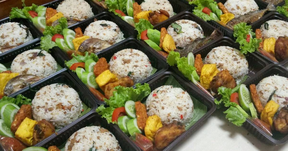 Detail Gambar Nasi Tutug Oncom Komplit Nomer 25
