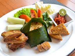 Detail Gambar Nasi Tutug Oncom Komplit Nomer 37