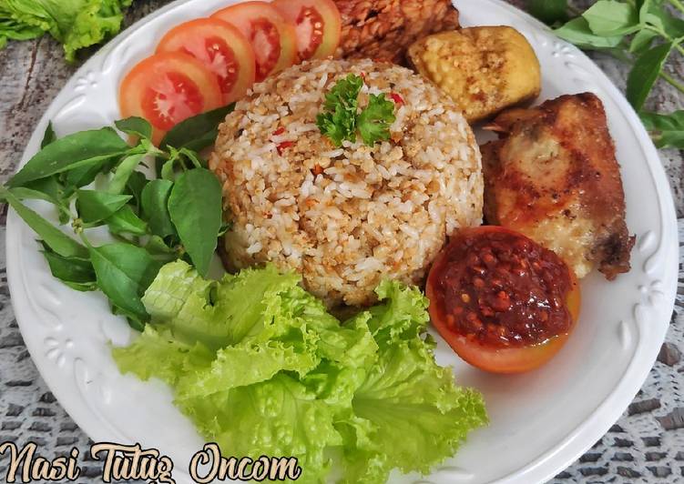 Detail Gambar Nasi Tutug Oncom Komplit Nomer 55