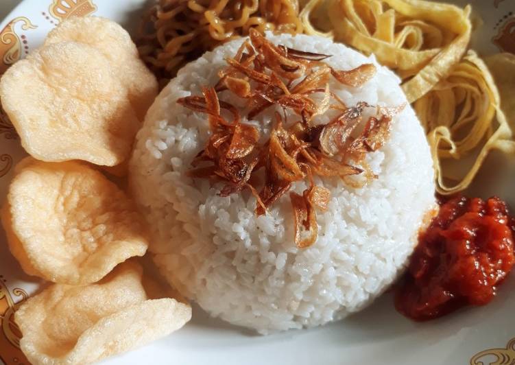 Detail Gambar Nasi Uduk Nomer 14