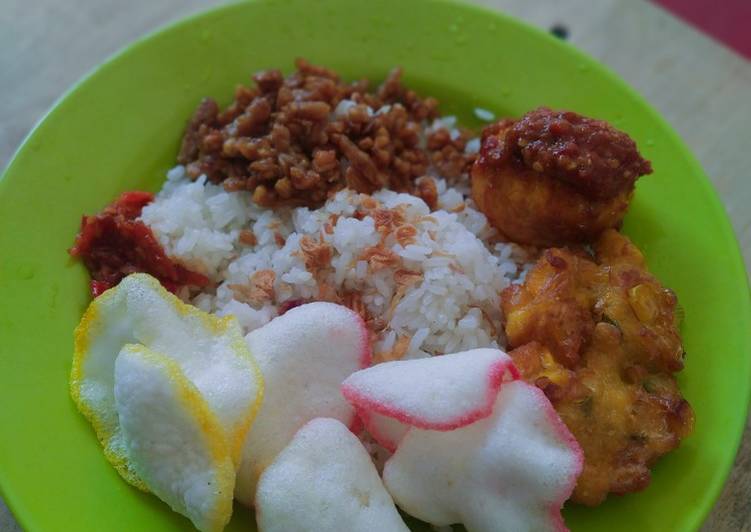 Detail Gambar Nasi Uduk Nomer 23