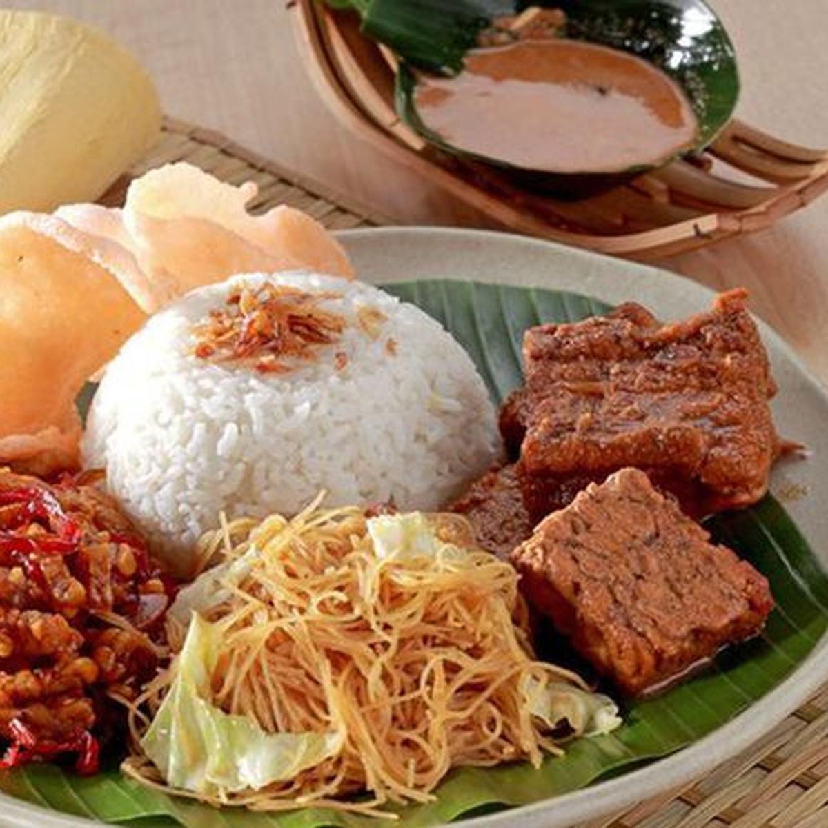 Detail Gambar Nasi Uduk Nomer 31