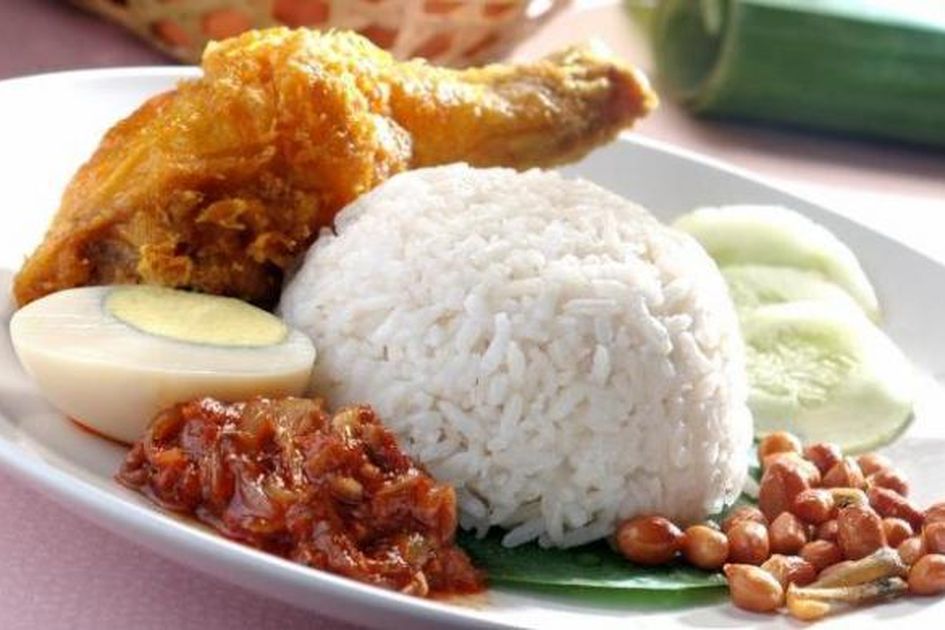 Detail Gambar Nasi Uduk Dan Lauknya Nomer 26