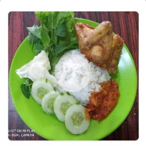 Detail Gambar Nasi Uduk Duk Duile Nomer 31