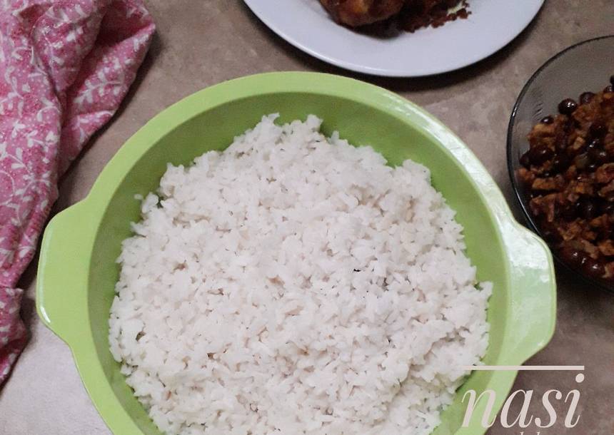 Detail Gambar Nasi Uduk Sederhana Nomer 33