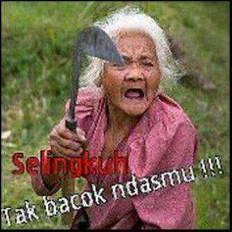 Gambar Nenek Gokil - KibrisPDR