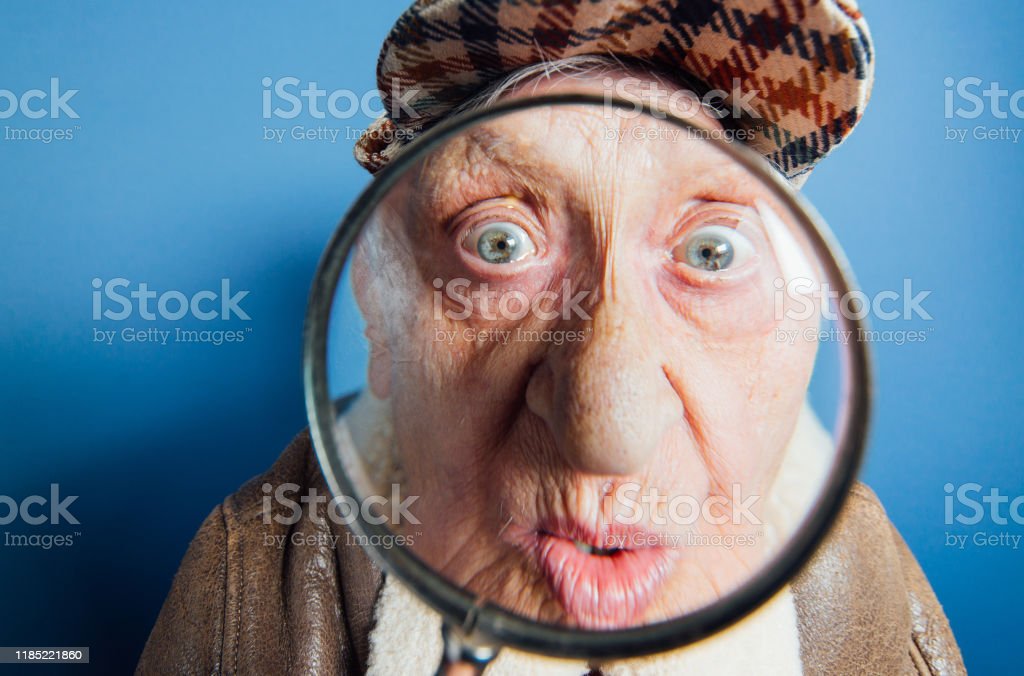 Detail Gambar Nenek Tua Lucu Nomer 22