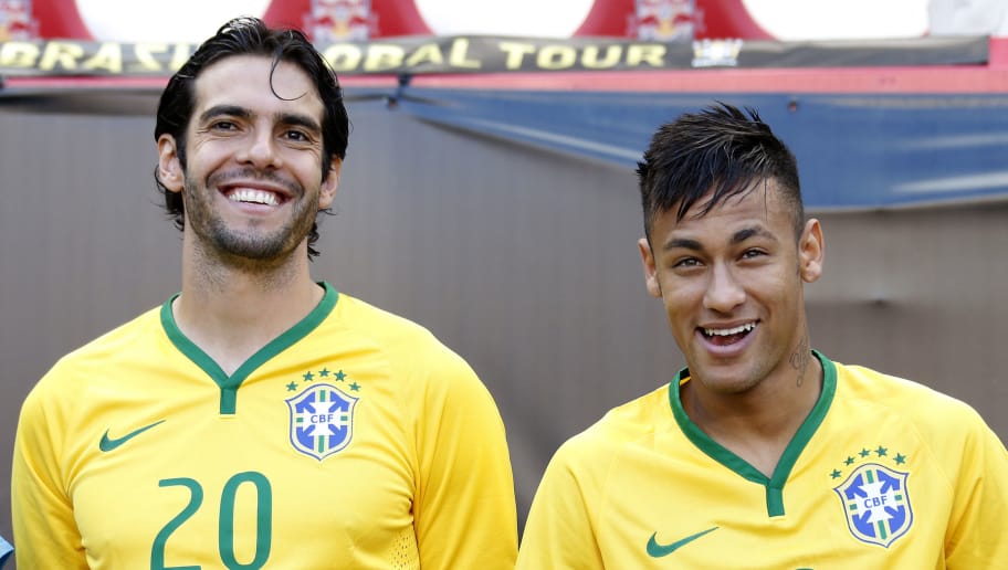 Detail Gambar Neymar Dengan Kaka Nomer 11