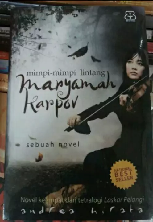 Detail Gambar Novel Maryamah Karpov Nomer 19