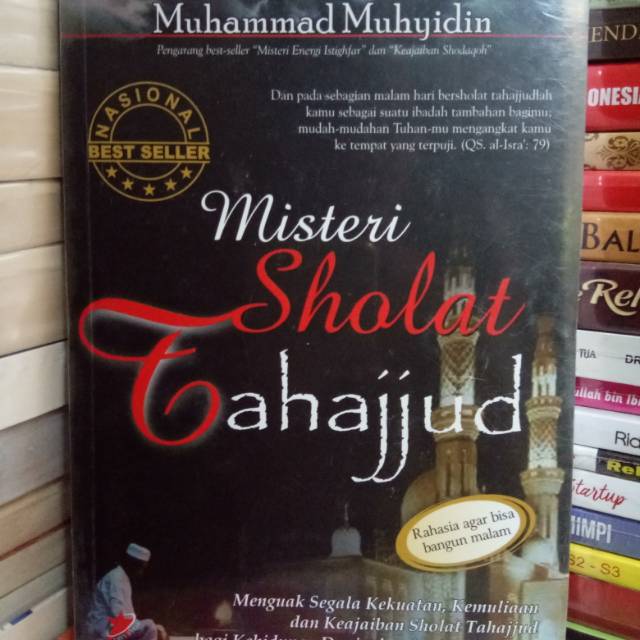 Detail Gambar Novel Misteri Sholat Tahajud Nomer 2