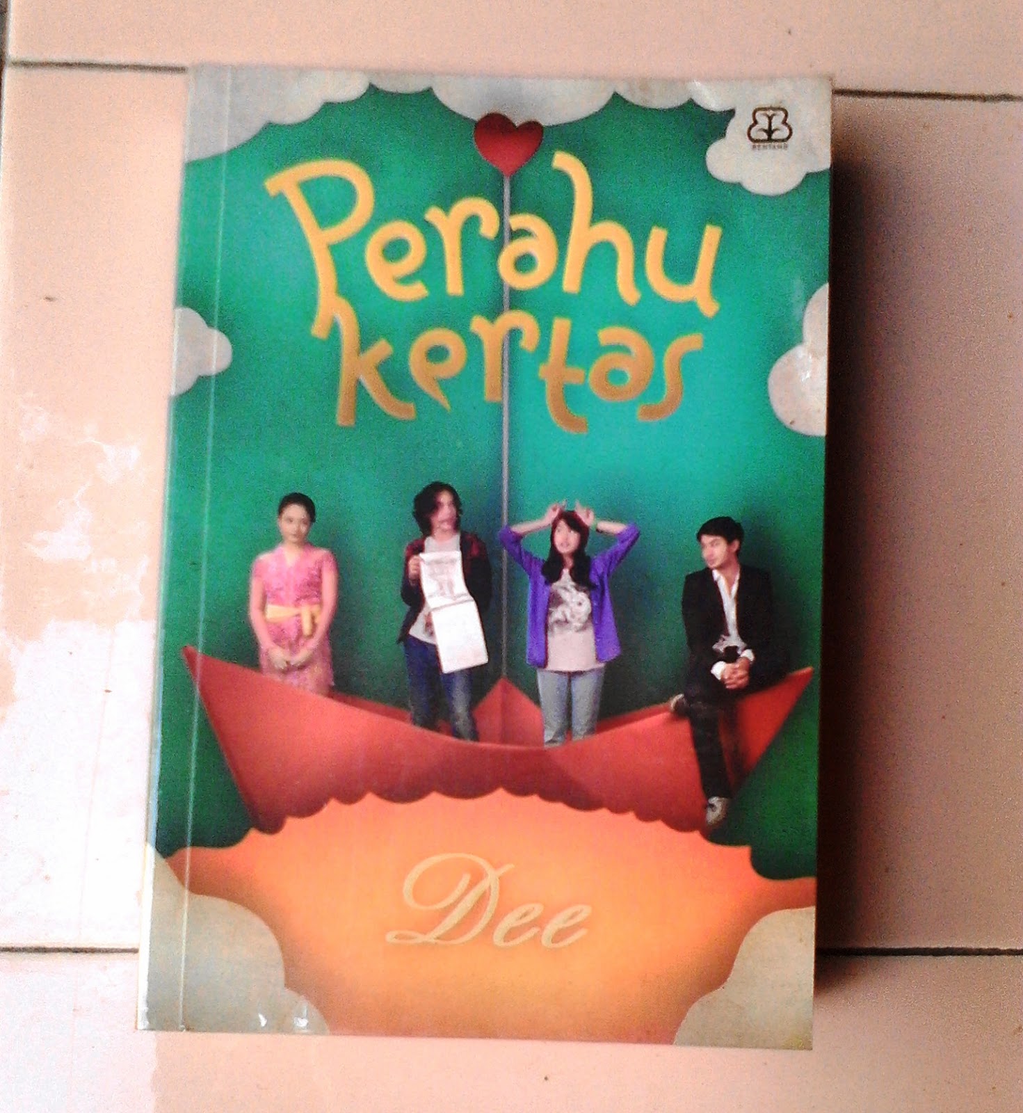 Detail Gambar Novel Perahu Kertas Nomer 22