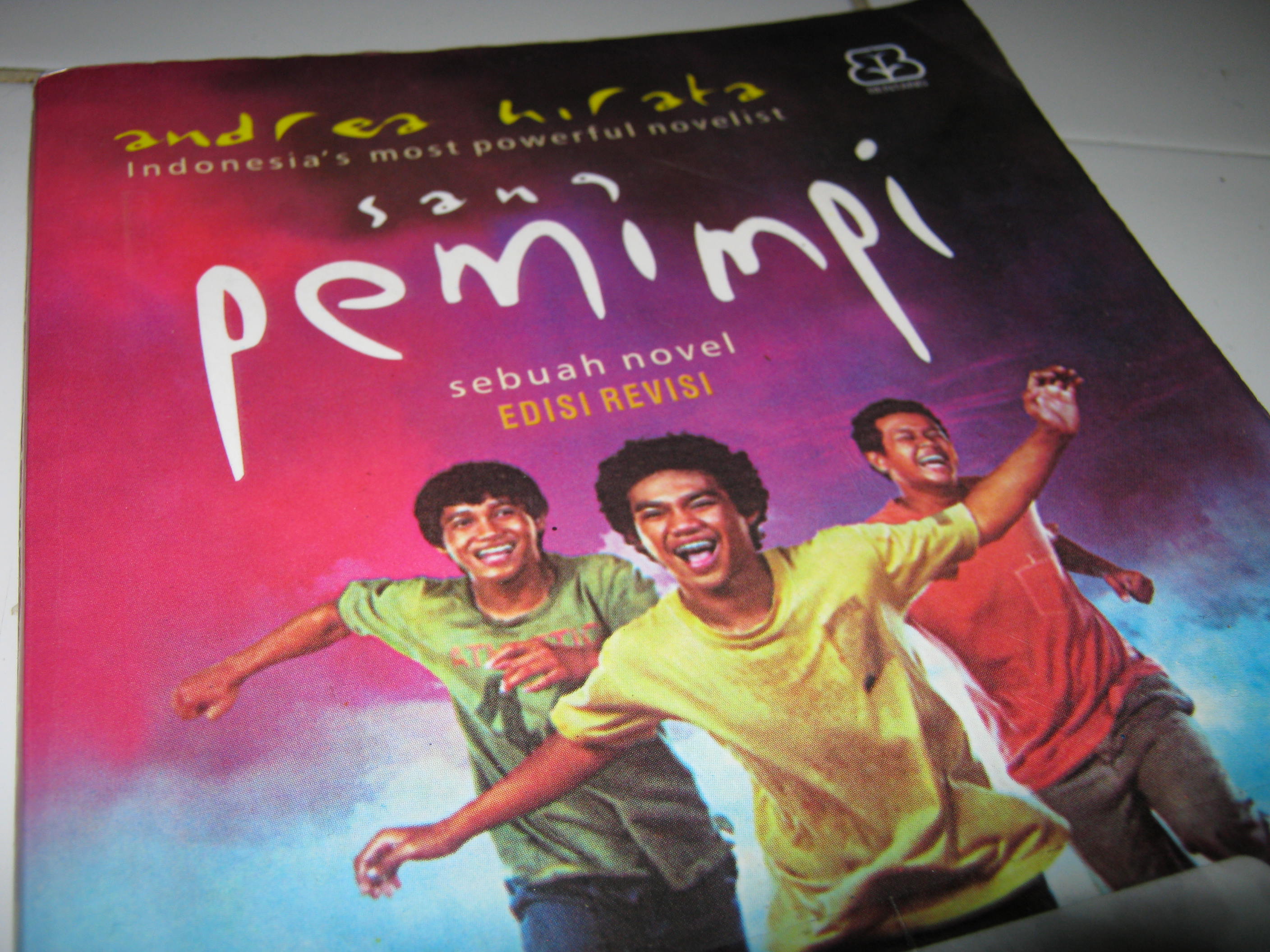 Detail Gambar Novel Sang Pemimpi Nomer 48