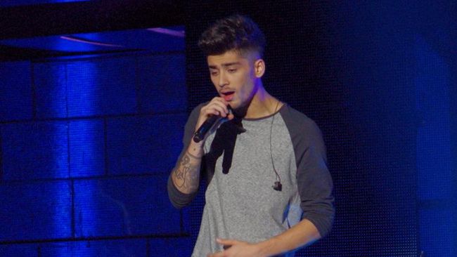 Detail Gambar One Direction Bergerak Gambar Zayn Malik Terbaru 2015 Nomer 27