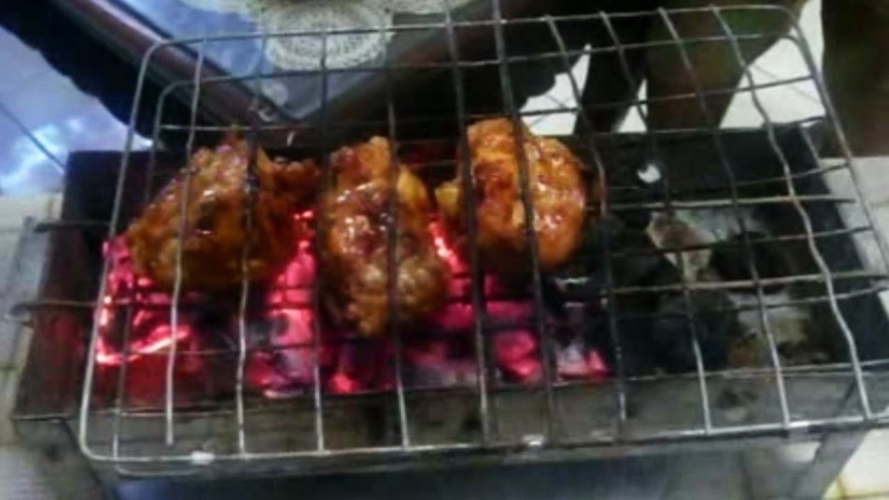 Detail Gambar Orang Bakar Ayam Nomer 14