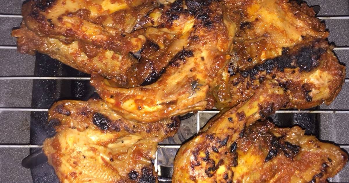 Detail Gambar Orang Bakar Ayam Nomer 20