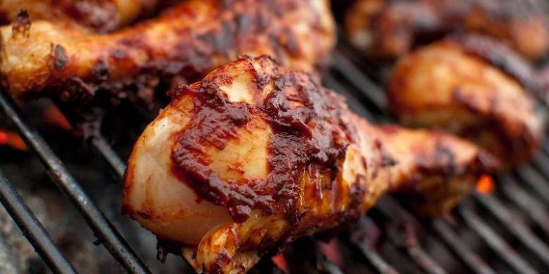 Detail Gambar Orang Bakar Ayam Nomer 21