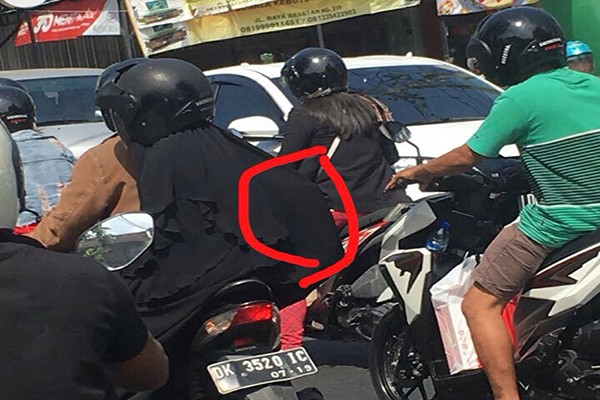 Detail Gambar Orang Bercadar Desa Nomer 38