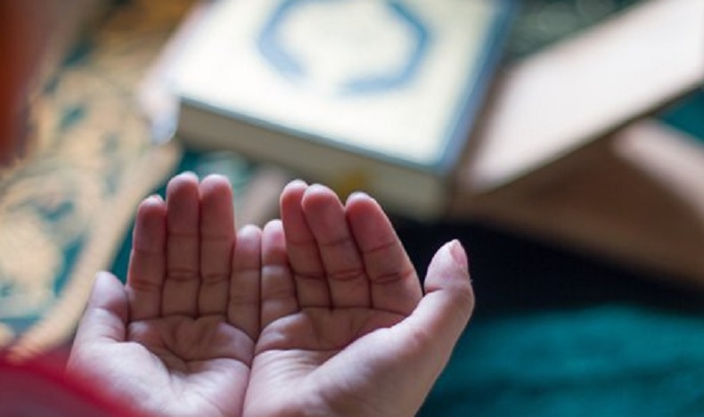 Detail Gambar Orang Berdoa Dalam Islam Nomer 37