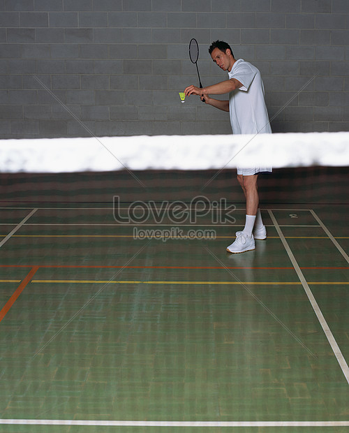 Detail Gambar Orang Bermain Badminton Nomer 49