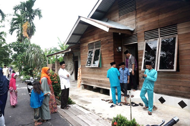 Detail Gambar Orang Bertamu Nomer 48