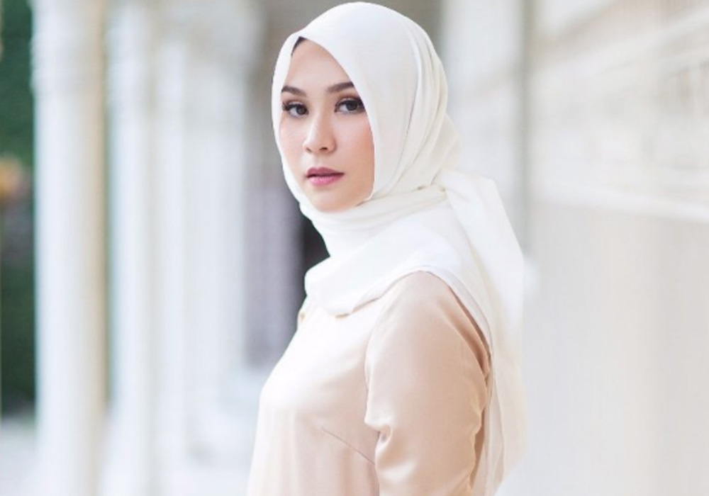 Detail Gambar Orang Cantik Berhijab Nomer 56