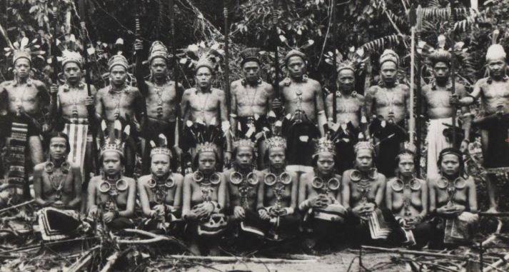 Detail Gambar Orang Dayak Asli Nomer 28