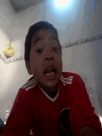 Detail Gambar Orang Ingusan Nomer 29