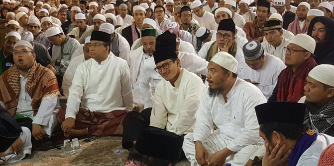 Detail Gambar Orang Islam Indonesia Dan Arab Demo Kendeng Nomer 41