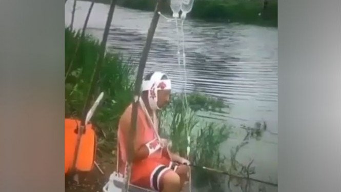 Detail Gambar Orang Mancing Lucu Nomer 18