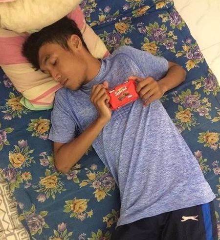 Detail Gambar Orang Mau Tidur Nomer 16