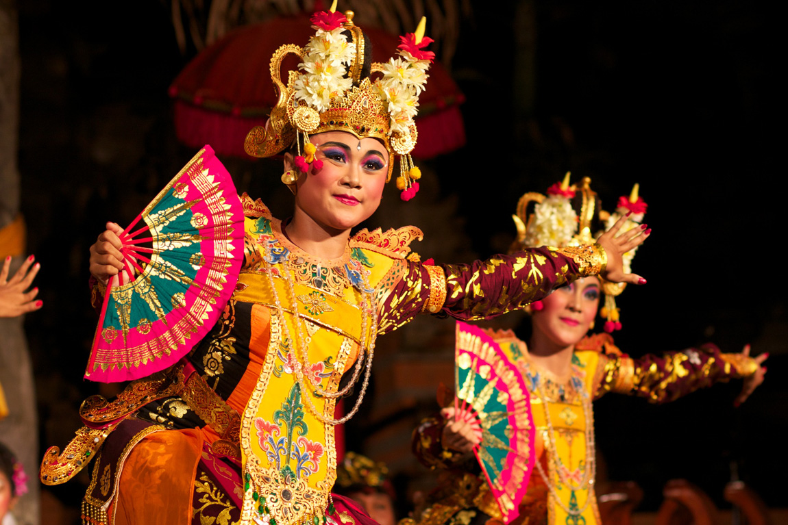 Gambar Orang Menari Bali - KibrisPDR