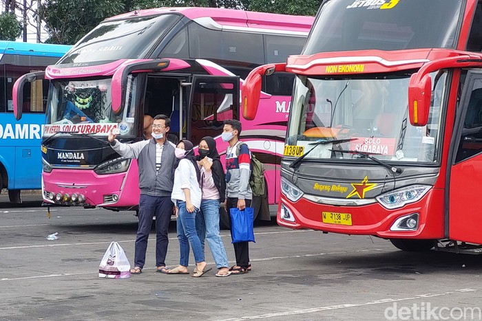 Detail Gambar Orang Mudik Nomer 51