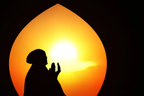 Detail Gambar Orang Muslim Berdoa Nomer 4