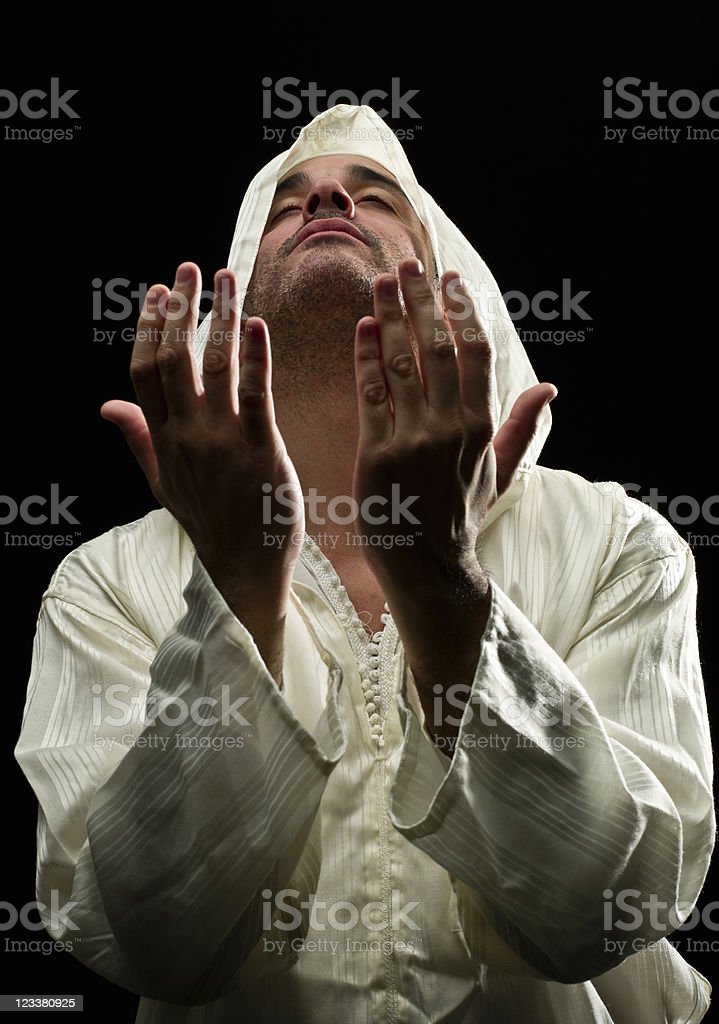 Detail Gambar Orang Muslim Berdoa Nomer 41